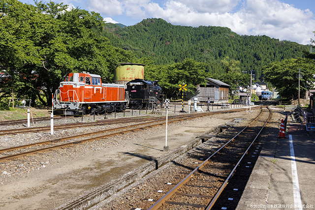 Wakasa Railway DL DD16 and JNR SL C12-167 at Wakasa