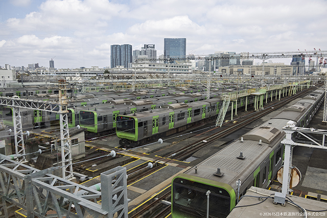 JR East Oi Yamanote Depot (JR東日本 東京総合車両センター) seen from Oimachi Tracks
