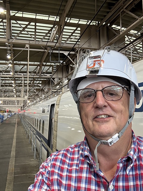 Shinkansen cleaning - Turner
