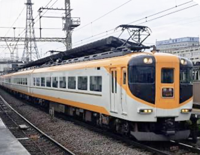 Kintetsu Limited Express EMU 12400 series (picture Wikipedia)